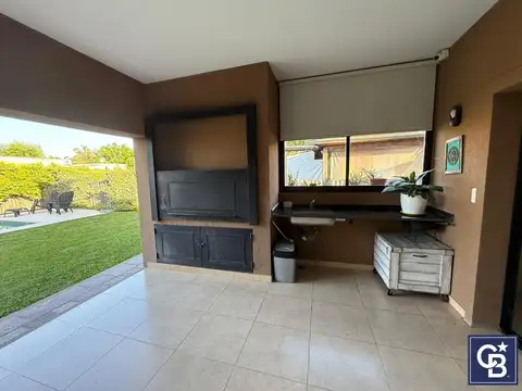 Casa en Alquiler Temporal al Oeste