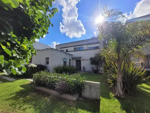 Casa  en Venta en Isla del Sol, Rincón de Milberg, Tigre