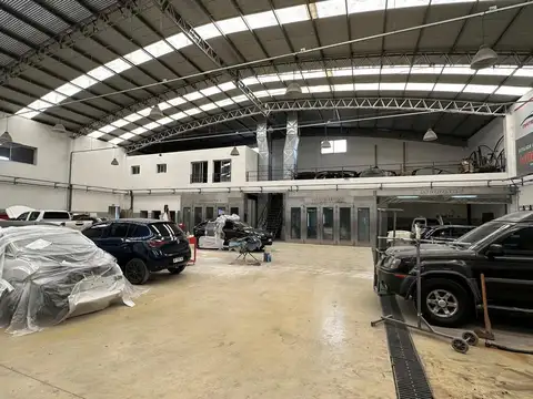 Galpon en Venta 36  mts Frente