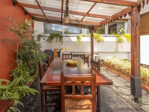 Casa en Venta en Vicente Lopez Vias / Maipu, USD 630.000