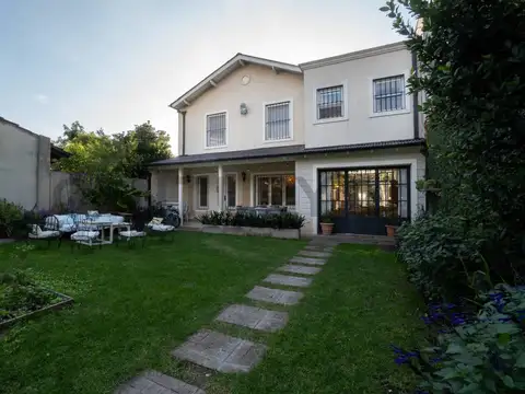 Casa en Venta en Hurlingham, USD 330.000