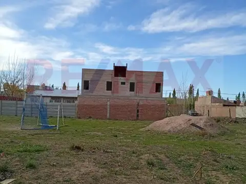 Terreno en Barrio Las Gemas ex coop. Castro Rendón