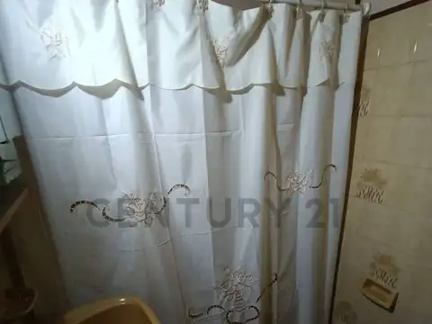 Venta de Casa La Plata 2 dormitorios oportunidad