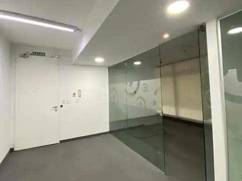 Oficina en Alquiler en Belgrano C, USD 2.600