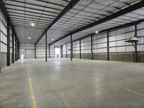Depósito 1300m2 alquiler Polo industrial Spegazzini Ezeiza