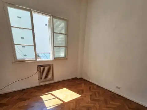 PRESIDENTE LUIS SAENZ PEÑA 100, Piso 3