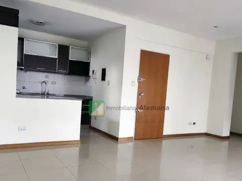Departamento en Alquiler en Villa Ballester, $ 860.000