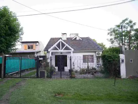 Casa en Venta Pilar a metros del Paseo Champagnat
