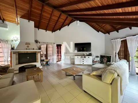 Casa en Alquiler Temporal en Golf, USD 15.000