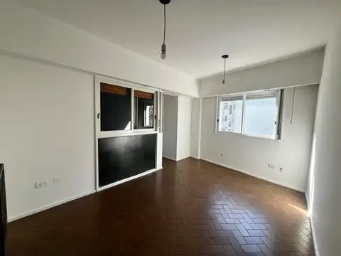 Muy lindo departamento de 2 amb. Excelente ubicación.