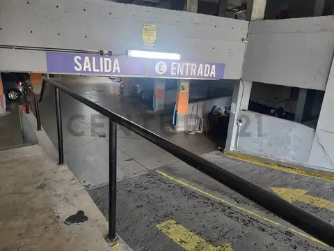 Mario Bravo 8596300, Piso 3