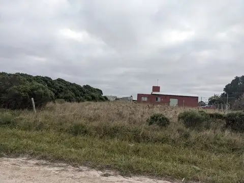 Calle 28 entre 839 y 841