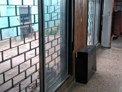 Casa en Alquiler con 1 cochera