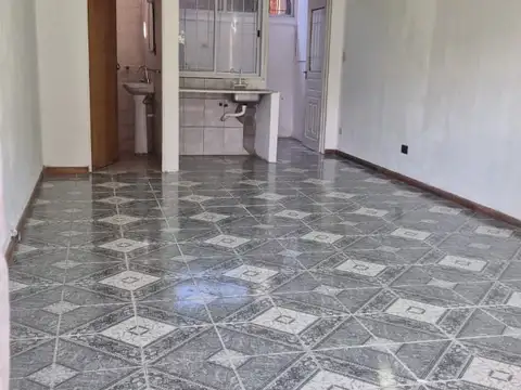 Departamento en Alquiler en San Antonio De Padua, $ 400.000