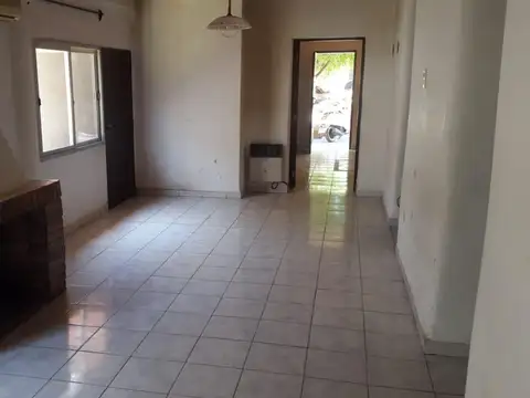 Casa en Alquiler en Luzuriaga, $ 750.000