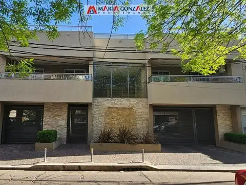 tres ambientes con cochera, terraza propia, piscina sum gim