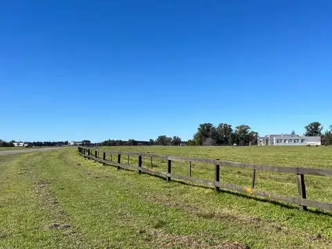 Terreno en Barrio Quebradas