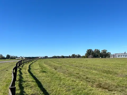 Terreno en Barrio Quebradas