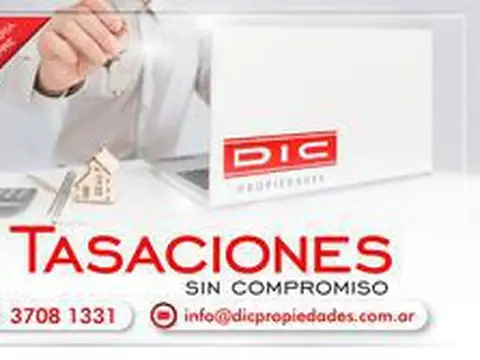 Cochera cubierta fija con rampa en San Isidro