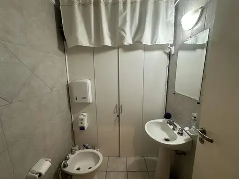 Oficina en Venta al Oeste