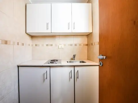 Oficina en Venta al Este