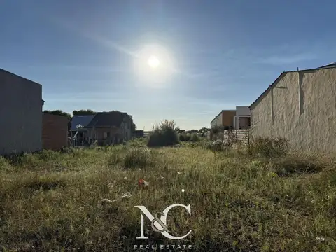 Terreno en Venta en Mar Del Tuyu, USD 20.000