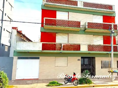 Avenida Costanera 100