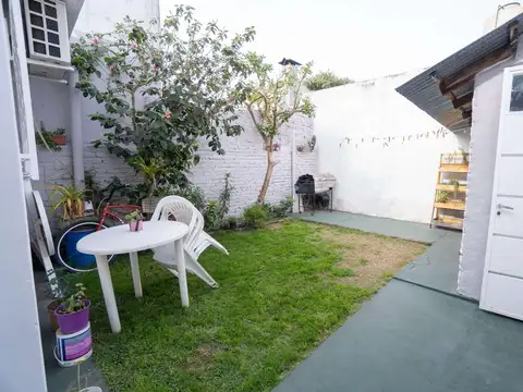 VENTA DUPLEX 4AMB COCHERA Y PATIO TEMPERLEY