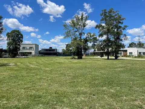 Terreno en Venta en Laguna Grande, USD 140.000