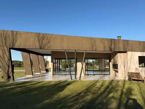 Terreno en Venta en Los Nogales, USD 19.600