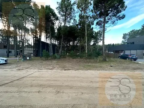 Terreno en Venta en Pinamar, USD 150.000