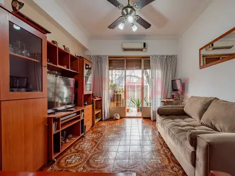 Departamento 4 ambientes con 2 baños