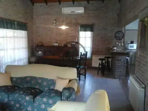 Casa en Venta con 1 cochera