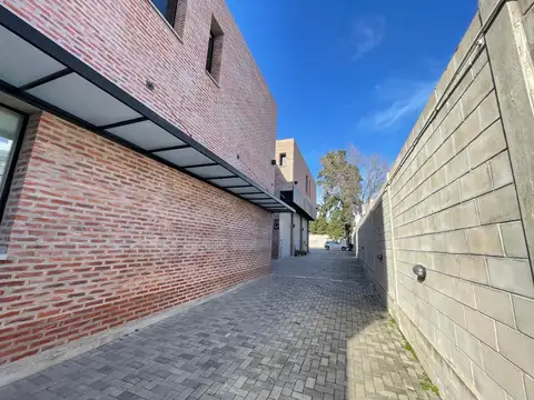 Oficina en Alquiler en Bella Vista, $ 580.000