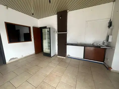 Local en Alquiler 56 años