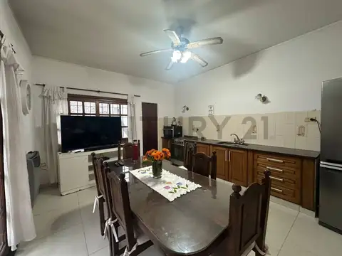 Casas en venta con pileta en Tolosa