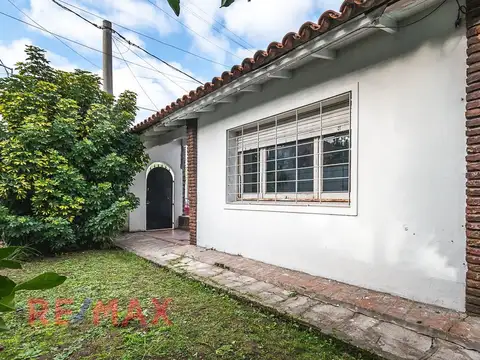 VENTA CASA 3 AMB EN VILLA SARMIENTO