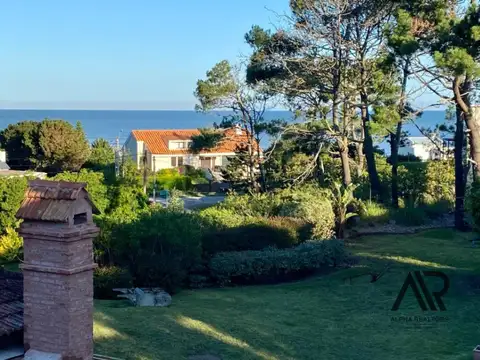 Casa en alquiler temporario de 4 dormitorios en La Barra, Montoya
