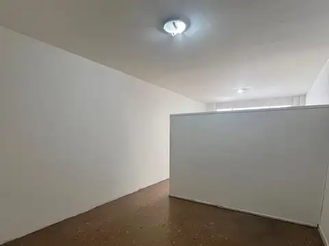 Oficina en Venta en Monserrat, USD 15.500