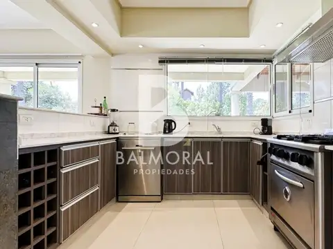 Casa en Alquiler Temporal en Pinamar, USD 0