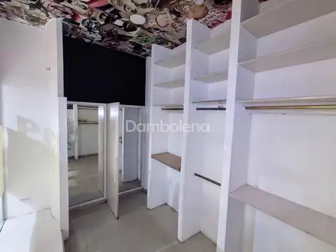 Local en Alquiler en Merlo, $ 680.000