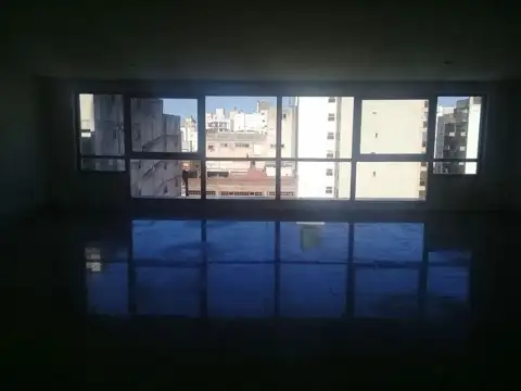 Oficina en Venta al Norte