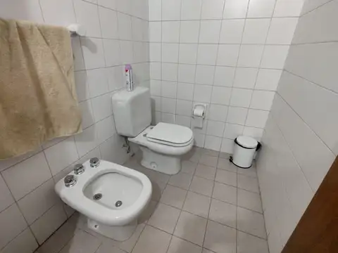 Oficina en Alquiler en Neuquen, $ 1.800.000