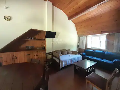 AVENIDA 7 ENTRE PASEOS 102 Y 104