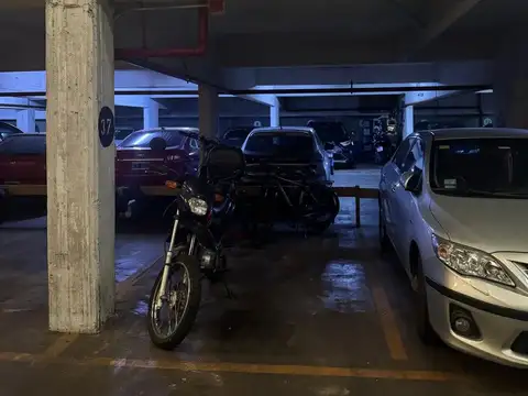 Cochera en venta ALMAGRO OPORTUNIDAD