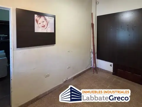 DEPOSITO EN ALQUILER VILLA YLNCH