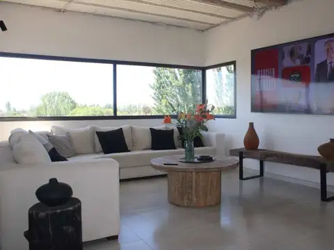 Casa en altura a terminar – Vistalba Luján de Cuyo