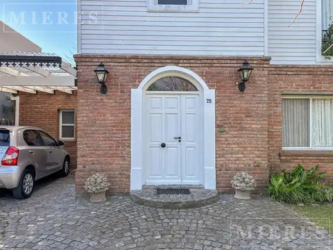 Casa en Alquiler Temporal en Isla Del Sol, USD 4.000