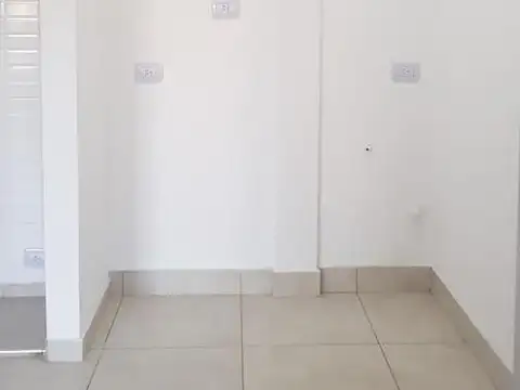 ENTRE RIOS 2619, San Justo, Buenos Aires, Argentina.