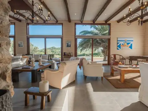 Campo en Piriapolis sobre ladera de Pan de Azucar 100